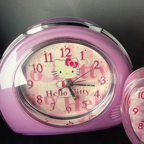 Vintage Sanrio Hello kitty clock Light up snooze battery operated lot of 2 - Picture 3 of 12